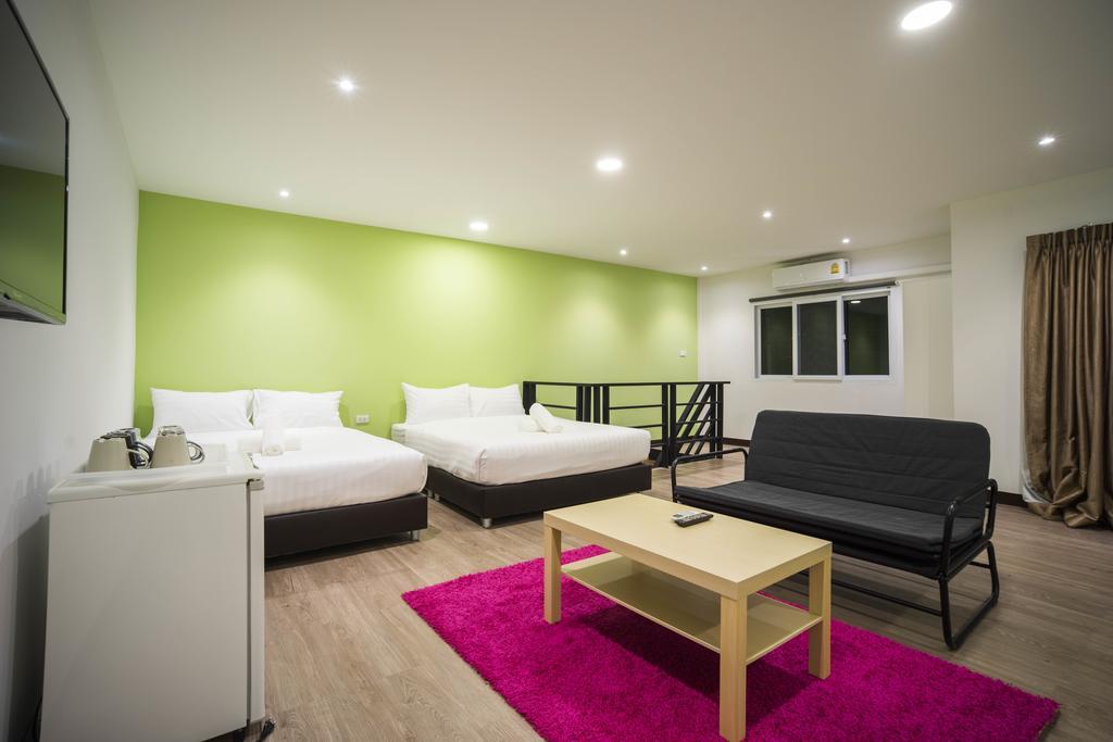 The M Pool Villas Bangkok - Bts Ekkamai Екстер'єр фото