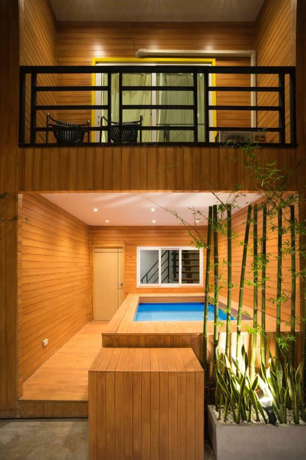 The M Pool Villas Bangkok - Bts Ekkamai Екстер'єр фото